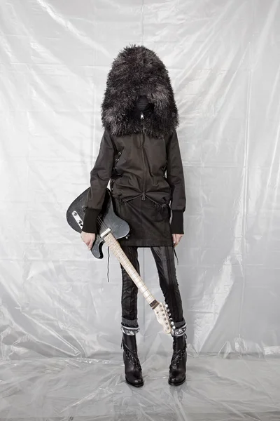 Look 19